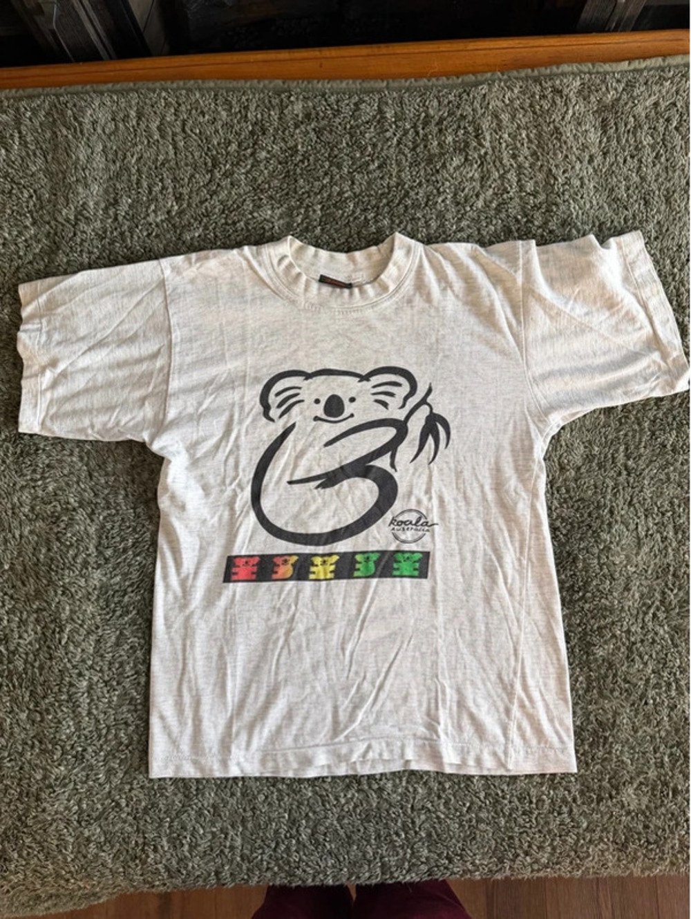 Locopoco Koala Graphic T-Shirt Size Small